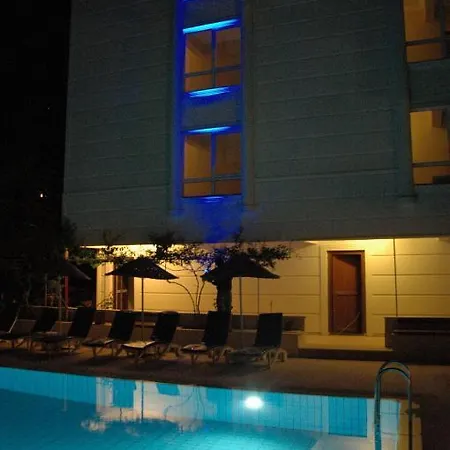 Doruk & Suits Otel 3*