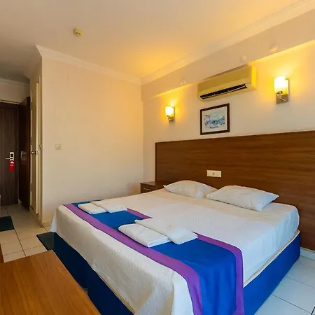 Doruk & Suits 3* Marmaris